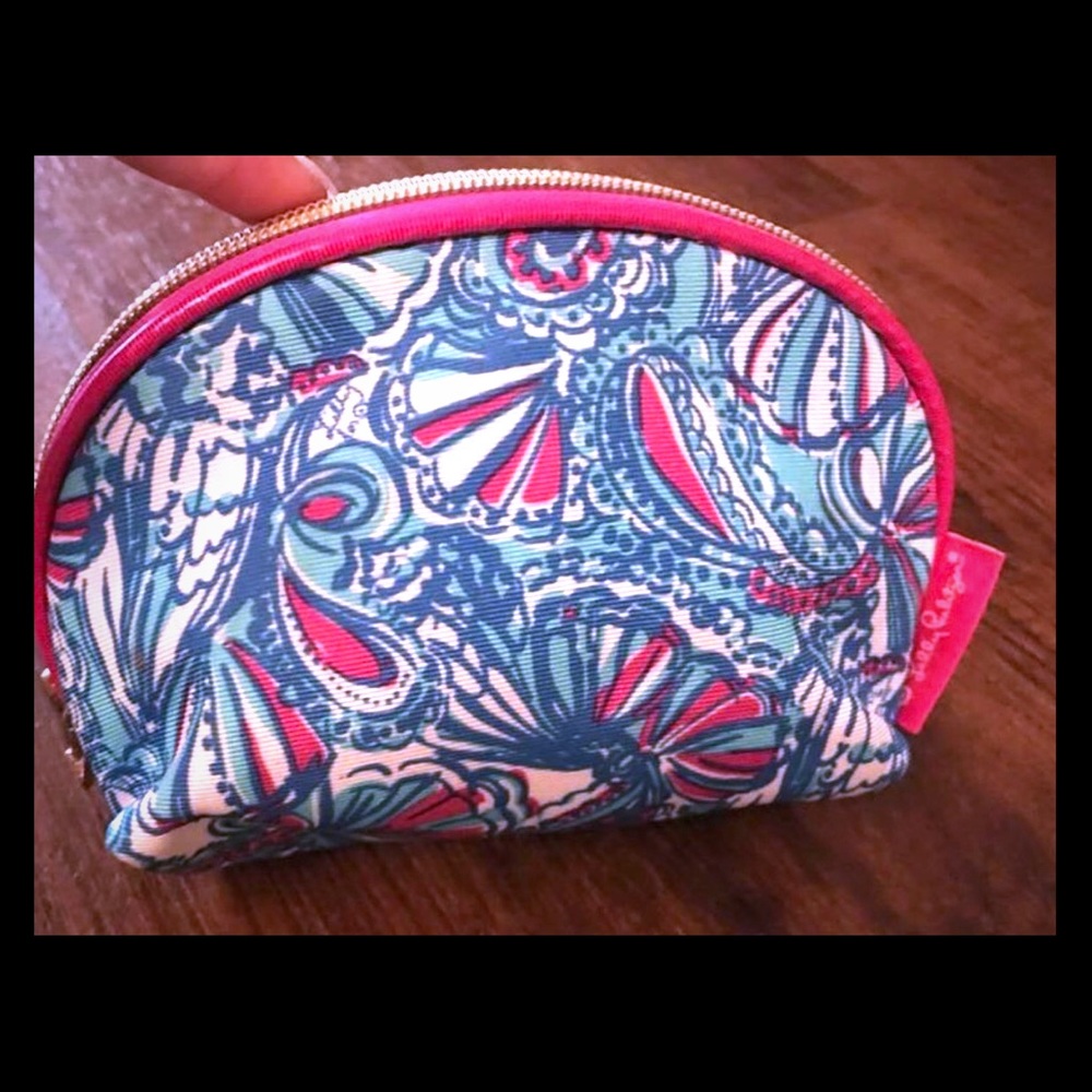 Lilly Pulitzer x Target Adorable Cosmetic Bag